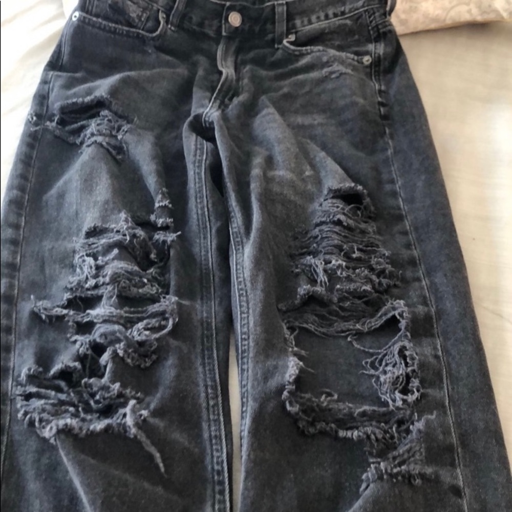 AE mom jeans! Size 4 regular, true to size